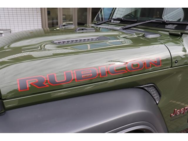 ジープ・ラングラー ルビコン・ソフトトップ ワンオーナー 限定100台 専用色サージグリーンクリアコート プレミアム サンライダーソフトトップ 1941ボディサイドストライプ(8枚目)