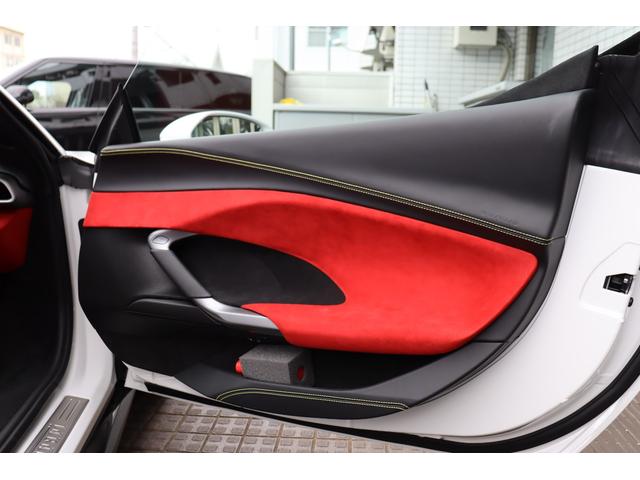 ２９６ＧＴＳ 　カーボンファイバー　フロントスポイラー　カーボンファイバー　アンダーカバー　リアディフューザー　カーボンファイバー　カーボンファイバー　ステアリング　ＬＥＤ　フロントリフト（37枚目）