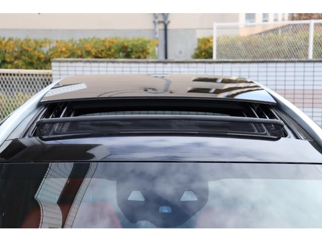 ＧＬＣ ＧＬＣ２２０ｄ　４マチック　ＡＭＧライン　パノラミックスライディングルーフ　ＡＭＧライン　レザーエクスクルーシブパッケージ　セレナイトグレー（4枚目）