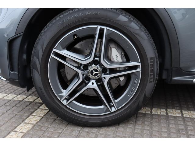 ＧＬＣ ＧＬＣ２２０ｄ　４マチック　ＡＭＧライン　パノラミックスライディングルーフ　ＡＭＧライン　レザーエクスクルーシブパッケージ　セレナイトグレー（9枚目）