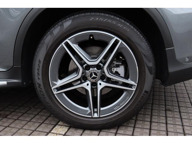 ＧＬＣ ＧＬＣ２２０ｄ　４マチック　ＡＭＧライン　パノラミックスライディングルーフ　ＡＭＧライン　レザーエクスクルーシブパッケージ　セレナイトグレー（10枚目）