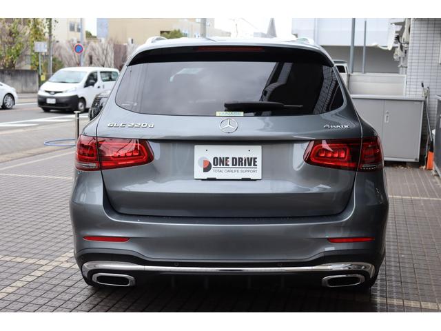 ＧＬＣ ＧＬＣ２２０ｄ　４マチック　ＡＭＧライン　パノラミックスライディングルーフ　ＡＭＧライン　レザーエクスクルーシブパッケージ　セレナイトグレー（12枚目）