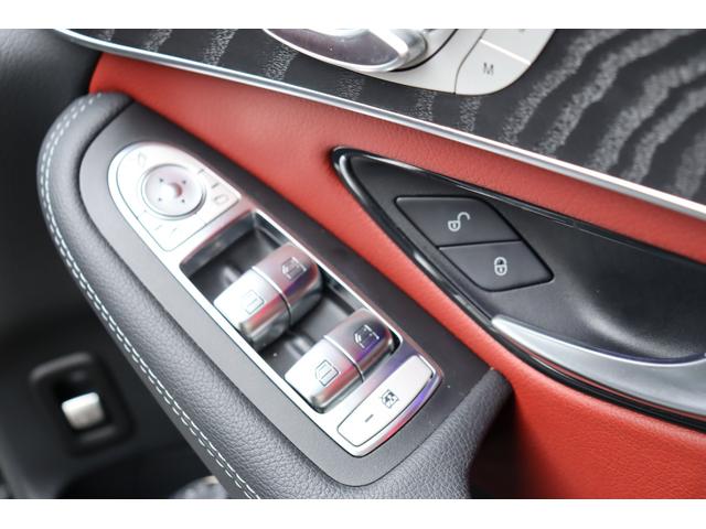 ＧＬＣ ＧＬＣ２２０ｄ　４マチック　ＡＭＧライン　パノラミックスライディングルーフ　ＡＭＧライン　レザーエクスクルーシブパッケージ　セレナイトグレー（19枚目）