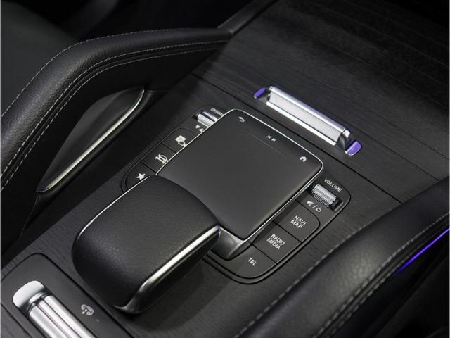 ＧＬＥ ＧＬＥ４００ｄ　４マチック　クーペスポーツ　１オナ　冬タイヤセット　車庫保管　パノラマＳＲ　黒革シートＨ／エアシート　ブルメスターサウンド　ナビ地デジ／ＢＴ／３６０カメラ／ドラレコ　ＡＣＣ／レーンキープ／Ｂスポ　アンビライト　無鈑金　禁煙　保証（52枚目）