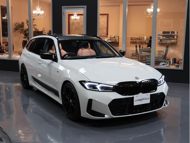 ３シリーズ Ｍ３４０ｉ　ｘＤｒｉｖｅツーリング　後期　黒１９ＡＷ　コニャックシ－トＨ　無鈑金　禁煙　グリル／Ｒスポ／サイドデカ－ル　ルーフカ－ボンラッピング　アイバッハサス　スペ－サ－　Ｍブレ－キ　純正カ－プレイ対応ナビ３６０カメラＴＶ　３８７ｐｓ（4枚目）