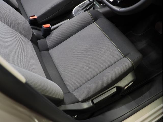 C3 シャイン 下取 1オナ 黒コントラストRF 16AW 25年製ピレリ新品タイヤ カープレイ対応 カロッツェリア製純正ナビ/Bカメラ インテリジェントハイビーム/衝突軽減ブレーキ/Pセンサー/BSM 無鈑金 禁煙(23枚目)