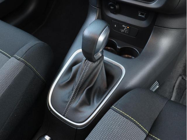 C3 シャイン 下取 1オナ 黒コントラストRF 16AW 25年製ピレリ新品タイヤ カープレイ対応 カロッツェリア製純正ナビ/Bカメラ インテリジェントハイビーム/衝突軽減ブレーキ/Pセンサー/BSM 無鈑金 禁煙(34枚目)