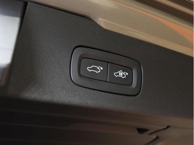 Ｖ６０ クロスカントリー　Ｔ５　ＡＷＤ　プロ　レア色／アンバー革　黒１９ＡＷ＆ルーフレール　ハーマンカードン　マッサージエアシート／Ｈ　ＣａｒＰｌａｙ対応ナビ／ＴＶ／３６０カメラ　インテリアセーフ　ＡＣＣ／ＢＬＩＳ　ＨＵＤ　ステアＨ　無鈑金　禁煙（23枚目）