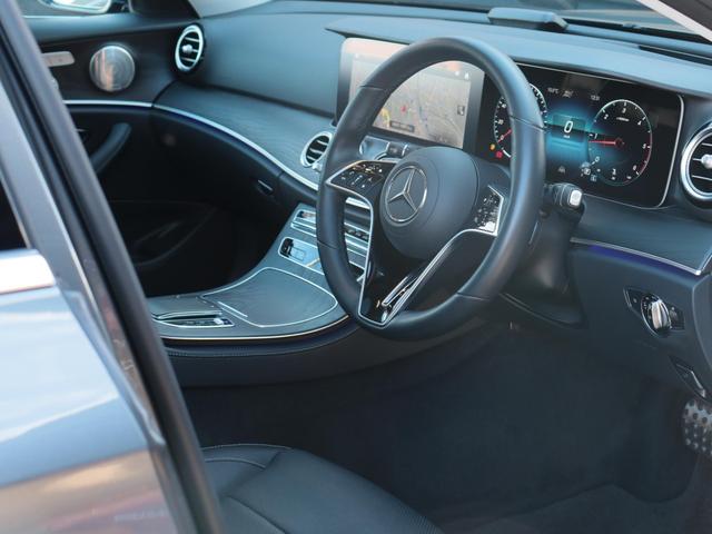 Ｅクラスオールテレイン Ｅ２２０ｄ　４マチック　オールテレイン　１オナ　後期　エクスクル－シブＰＫＧ　パノラマＳＲ　黒革／エア＆シ－トＨ　ブルメスタ－　エアバランス　ＨＵＤ　１９ＡＷ　カ－プレイ対応ナビ／地デジ／３６０カメラ　アンビライト　ドラレコ　無鈑金　禁煙（26枚目）