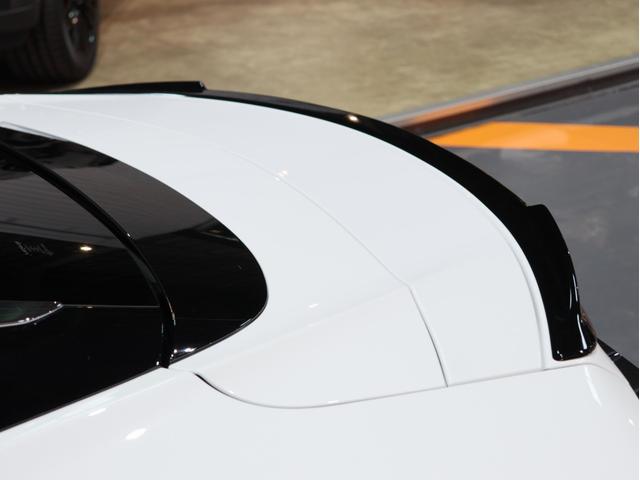 LC LC500 Sパッケージ 無鈑金 TRDエアロ ダークローズアルカンタラコンビシート 純正21AW カーボンルーフ 3眼LED 純正ナビ/地デジ/BT/Bカメラ/パークセンサー スマートキー V8 477馬力 車庫保管 禁煙(16枚目)