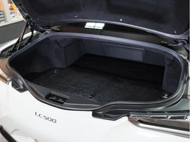 LC LC500 Sパッケージ 無鈑金 TRDエアロ ダークローズアルカンタラコンビシート 純正21AW カーボンルーフ 3眼LED 純正ナビ/地デジ/BT/Bカメラ/パークセンサー スマートキー V8 477馬力 車庫保管 禁煙(20枚目)
