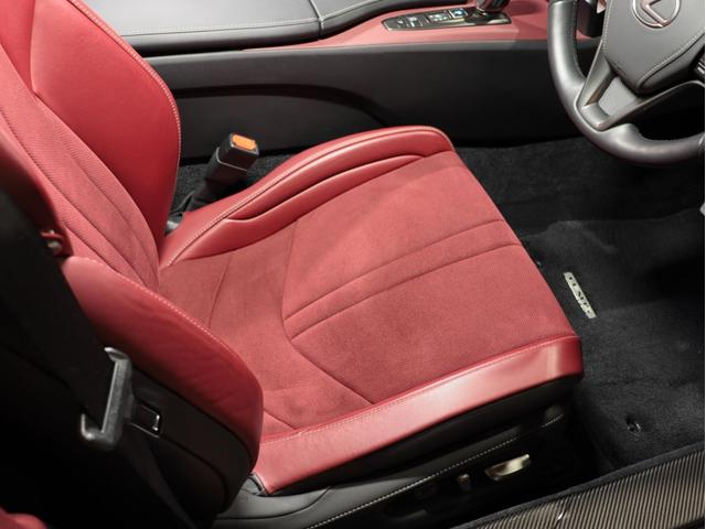 LC LC500 Sパッケージ 無鈑金 TRDエアロ ダークローズアルカンタラコンビシート 純正21AW カーボンルーフ 3眼LED 純正ナビ/地デジ/BT/Bカメラ/パークセンサー スマートキー V8 477馬力 車庫保管 禁煙(30枚目)
