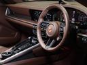 ローン特別2.4% 1オナ 992.2後期 新車保証OP363 トリュフブラウン革/木目パルダオインテリアP スポクロ スポエグ PASM フロントリフティング カレラS20/21AW 車庫保管 禁煙(25枚目)