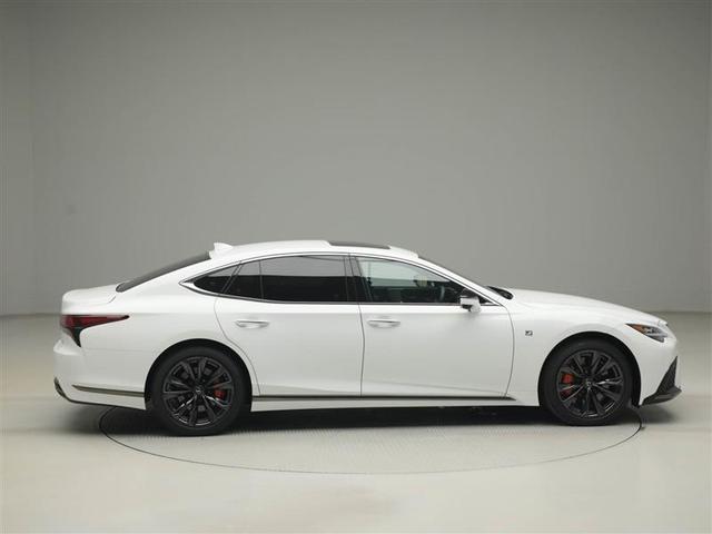 ＬＳ ＬＳ５００ｈ　Ｆスポーツ　レクサス認定中古車ＣＰＯ　寒冷地仕様　ムーンルーフ　マークレビンソンプレミアムサラウンドサウンドシステム　Ｆ専用オレンジブレーキキャリパー（8枚目）