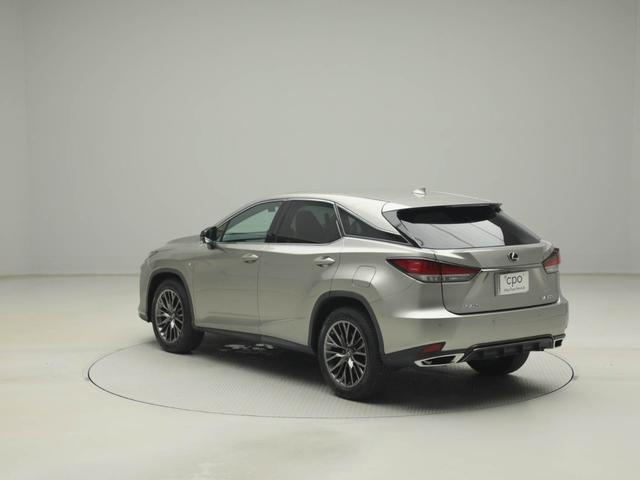 ＲＸ ＲＸ３００　バージョンＬ　ＣＰＯ　レクサス認定中古車　三眼フルＬＥＤヘッドランプ　ブレードスキャン式ＡＨＳ　ムーンルーフ　ＩＴＳＣＯＮＮＥＣＴ　パノラミックビューモニター　ブラインドスポットモニター　パーキングサポートブレーキ（5枚目）