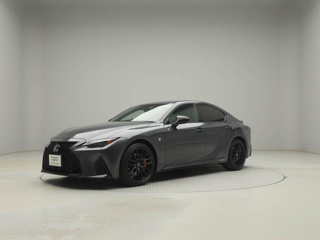 ＩＳ ＩＳ３００ｈ　ＦスポーツモードブラックＩＩＩ　ＣＰＯ　レクサス認定中古車　マークレビンソン　ＦＳＰＯＲＴ専用オレンジブレーキキャリパー　ムーンルーフ　パノラミックビューモニター　ドライブレコーダー（2枚目）
