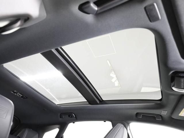 RX RX500h Fスポーツパフォーマンス RX500h Fスポーツパフォーマンス(5名) CPO レクサス認定中古車 マークレビンソン パノラマルーフ 輻射ヒーター(運転席・助手席) ルーフレール 21インチダークメタリック塗装アルミホイール(25枚目)