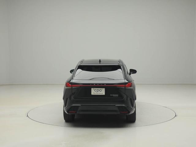RX RX500h Fスポーツパフォーマンス RX500h Fスポーツパフォーマンス(5名) CPO レクサス認定中古車 パノラマルーフ 輻射ヒーター(運転席・助手席) ルーフレール 電子キー2個+カードキー ドライブレコーダー(6枚目)
