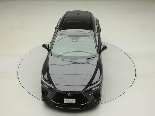 RX RX500h Fスポーツパフォーマンス RX500h Fスポーツパフォーマンス(5名) CPO レクサス認定中古車 パノラマルーフ 輻射ヒーター(運転席・助手席) ルーフレール 電子キー2個+カードキー ドライブレコーダー(18枚目)