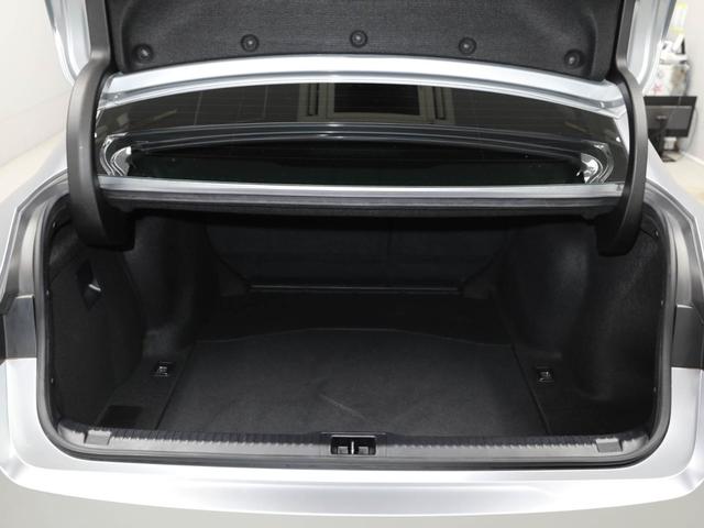 IS IS300h バージョンL CPO レクサス認定中古車 ムーンルーフ パノラミックビューモニター ウィンドウフィルム ブラインドスポットモニター パーキングサポートブレーキ ドライブレコーダー(22枚目)