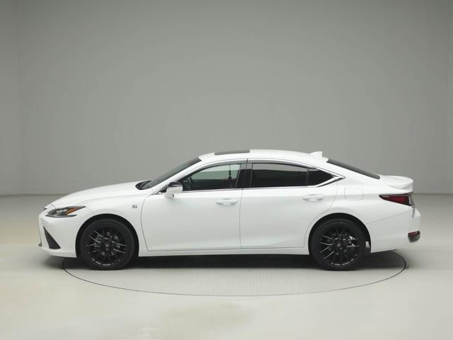 ＥＳ ＥＳ３００ｈ　Ｆスポーツ　ＣＰＯ　レクサス認定中古車　ハンズフリーパワートランクリッド　鍛造アルミホイール（ＴＲＤ製）（3枚目）