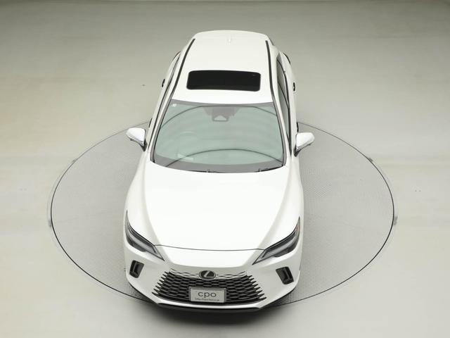 RX RX350h バージョンL CPOレクサス認定中古車 ムーンルーフ デジタルインナーミラー ドライブレコーダー(純正前後) アクセサリーコンセント(AC100V・1500W/非常時給電機能付き)(17枚目)
