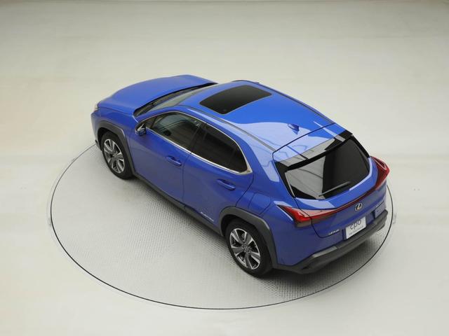 ＵＸ ＵＸ３００ｅ　バージョンＬ　ＣＰＯ　レクサス認定中古車　ムーンルーフ　おくだけ充電　ホイールロックナット　ドライブレコーダー（12枚目）