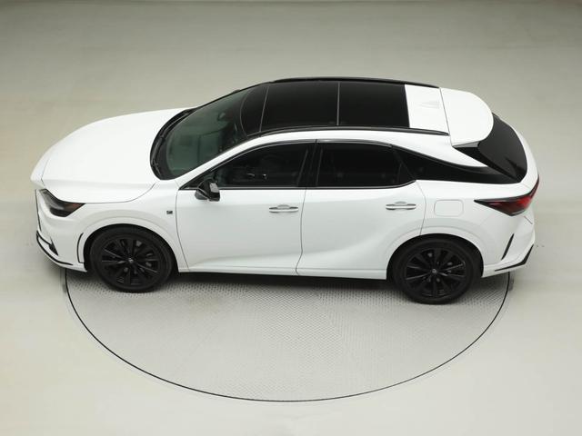 ＲＸ ＲＸ５００ｈ　Ｆスポーツパフォーマンス　ＲＸ５００ｈ　Ｆスポーツパフォーマンス（５名）　ＣＰＯ　レクサス認定中古車　タイヤ４本新品　パノラマルーフ　輻射ヒーター（運転席・助手席）　ルーフレール　電子キー２個＋デジタルキー（12枚目）