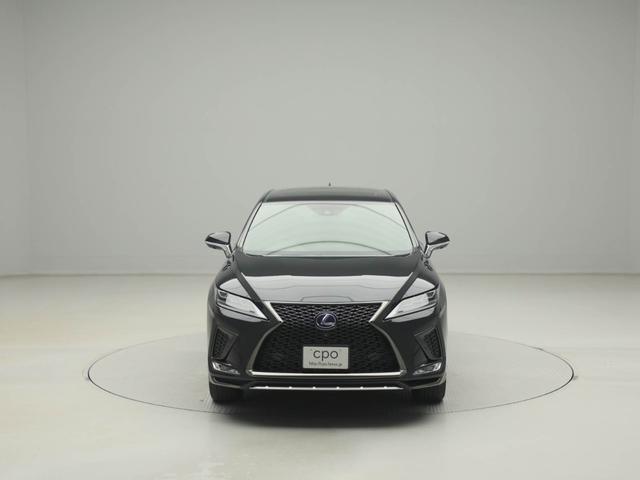 ＲＸ ＲＸ４５０ｈ　Ｆスポーツ　ＣＰＯ　レクサス認定中古車　ムーンルーフ　おくだけ充電　パノラミックビューモニター　ドライブレコーダー（純正前後）　ハンズフリーパワーバックドア（10枚目）