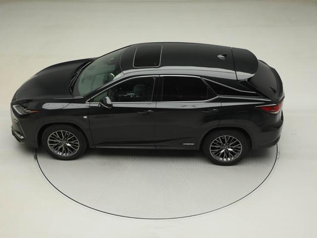 ＲＸ ＲＸ４５０ｈ　Ｆスポーツ　ＣＰＯ　レクサス認定中古車　ムーンルーフ　おくだけ充電　パノラミックビューモニター　ドライブレコーダー（純正前後）　ハンズフリーパワーバックドア（12枚目）