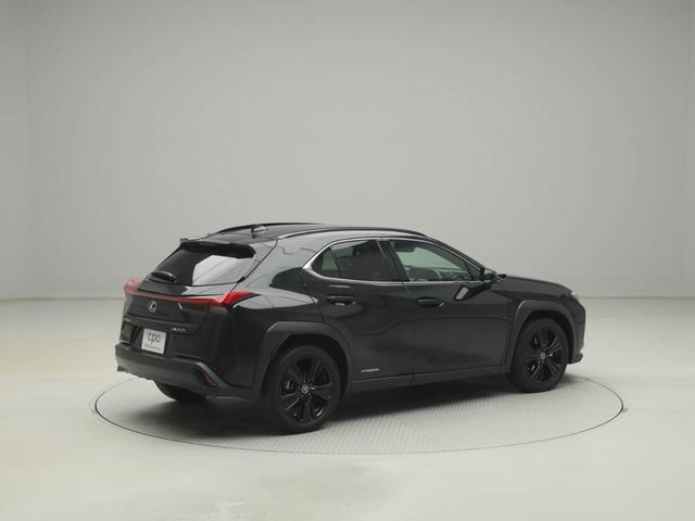 UX UX250h アーバンエレガンス CPOレクサス認定中古車 ムーンルーフ 三眼フルLEDヘッドランプ ITSCONNECT ハンズフリーパワーバックドア パノラミックビューモニター ドライブレコーダー(6枚目)