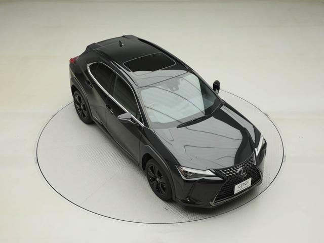 UX UX250h アーバンエレガンス CPOレクサス認定中古車 ムーンルーフ 三眼フルLEDヘッドランプ ITSCONNECT ハンズフリーパワーバックドア パノラミックビューモニター ドライブレコーダー(16枚目)