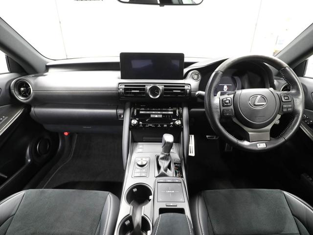 ＩＳ ＩＳ３００　ＦスポーツモードブラックＩＩＩ　ＣＰＯ　レクサス認定中古車　オレンジブレーキキャリパー　パノラミックビューモニター　ムーンルーフ　ドライブレコーダー（純正前後）（18枚目）