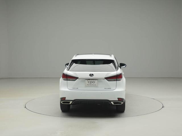 RX RX300 Fスポーツ CPO レクサス認定中古車 パノラマルーフ ルーフレール スペアタイヤ ITSCONNECT ドライブレコーダー ブラインドスポットモニター パーキングサポートブレーキ(6枚目)