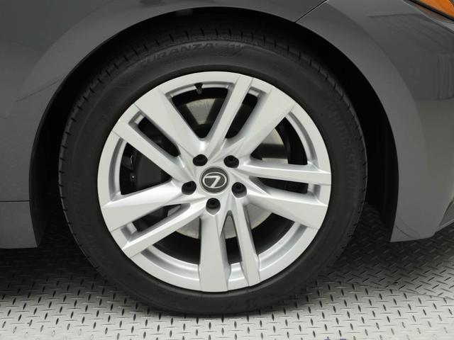 ＩＳ ＩＳ３００ｈ　ＣＰＯ　レクサス認定中古車　三眼フルＬＥＤヘッドランプ＆ＬＥＤフロントターンシグナルランプ　パノラミックビューモニター　後席ＳＲＳサイドエアバッグ（31枚目）