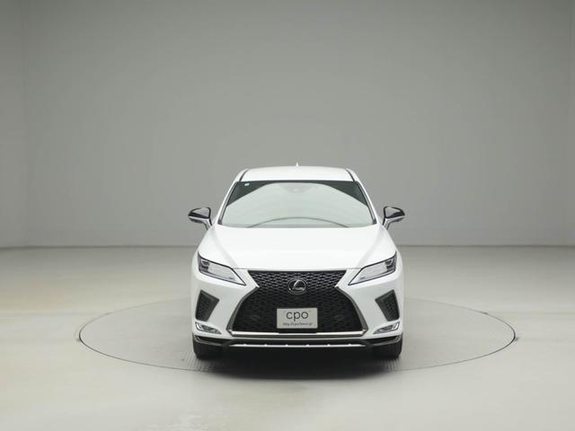 ＲＸ ＲＸ３００　Ｆスポーツ　ＣＰＯ　レクサス認定中古車　寒冷地仕様　セカンドシートヒーター　パーキングサポートブレーキ　ブラインドスポットモニター　パノラミックビューモニター　ドライブレコーダー（10枚目）