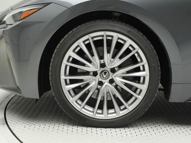 ＩＳ ＩＳ３００ｈ　バージョンＬ　レクサスＣＰＯ認定中古車　パノラミックビューモニター　ブラインドスポットモニター　ドライブレコーダー（汎用）（32枚目）
