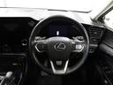 ＮＸ３５０ｈ　バージョンＬ　ＣＰＯ　レクサス認定中古車　別体型ディスクプレイヤー　デジタルインナーミラー　おくだけ充電　パノラマルーフ　ルーフレール　アドバンスドパーク　２０インチプレミアムメタリック塗装アルミホイール（25枚目）