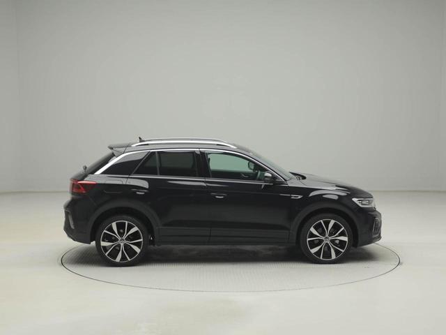 Ｔ－ロック ＴＤＩ　Ｒライン　認定中古車　アダクティブクルーズコントロール（全車速追従機能付き）　レーンキープアシスト　レーンチェンジアシスト　パークディスタンスコントロール　リヤトラフィックアラート　デジタルメータークラスター（6枚目）