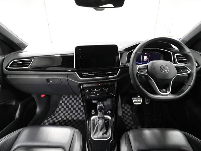 Ｔ－ロック ＴＤＩ　Ｒライン　認定中古車　アダクティブクルーズコントロール（全車速追従機能付き）　レーンキープアシスト　レーンチェンジアシスト　パークディスタンスコントロール　リヤトラフィックアラート　デジタルメータークラスター（14枚目）