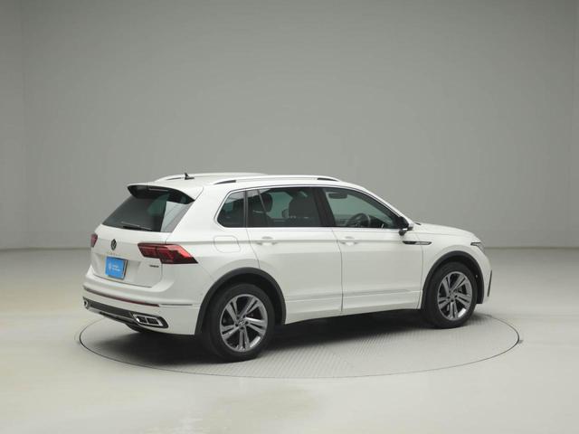 ティグアン ＴＳＩ　４モーション　Ｒライン　認定中古車　アダクティブクルーズコントロール（全車速追従機能付き）　レーンキープアシスト　パークディスタンスコントロール　レーンチェンジアシスト　リヤトラフィックアラート　デジタルメータークラスター（5枚目）