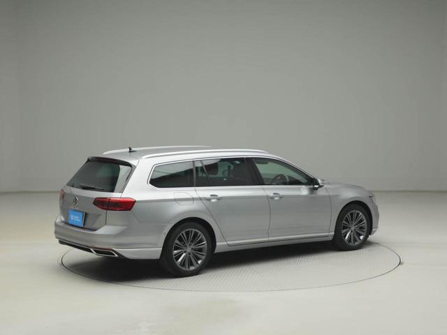 パサートヴァリアント TDIエレガンスアドバンス 認定中古車 アダクティブクルーズコントロール(全車速追従機能付き) レーンキープアシスト パークディスタンスコントロール リヤトラフィックアラート デジタルメータークラスター(5枚目)