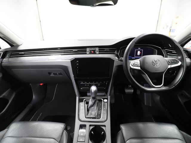 パサートヴァリアント TDIエレガンスアドバンス 認定中古車 アダクティブクルーズコントロール(全車速追従機能付き) レーンキープアシスト パークディスタンスコントロール リヤトラフィックアラート デジタルメータークラスター(13枚目)