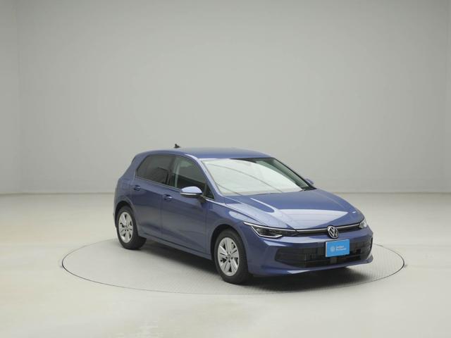 ゴルフ ｅＴＳＩアクティブベーシック　認定中古車　アダクティブクルーズコントロール（全車速追従機能付き）　レーンキープアシスト　パークディスタンスコントロール　リヤトラフィックアラート　レーンチェンジアシスト　デジタルメータークラスター（6枚目）