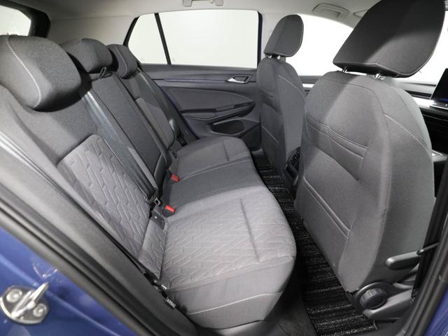 ゴルフ ｅＴＳＩアクティブベーシック　認定中古車　アダクティブクルーズコントロール（全車速追従機能付き）　レーンキープアシスト　パークディスタンスコントロール　リヤトラフィックアラート　レーンチェンジアシスト　デジタルメータークラスター（12枚目）