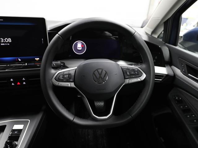 ゴルフ ｅＴＳＩアクティブベーシック　認定中古車　アダクティブクルーズコントロール（全車速追従機能付き）　レーンキープアシスト　パークディスタンスコントロール　リヤトラフィックアラート　レーンチェンジアシスト　デジタルメータークラスター（14枚目）