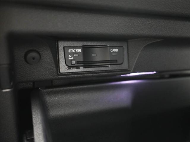 ゴルフ ｅＴＳＩアクティブベーシック　認定中古車　アダクティブクルーズコントロール（全車速追従機能付き）　レーンキープアシスト　パークディスタンスコントロール　リヤトラフィックアラート　レーンチェンジアシスト　デジタルメータークラスター（18枚目）