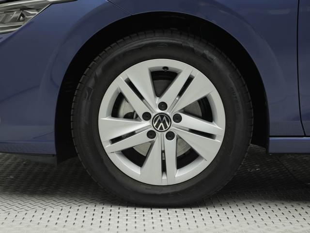 ゴルフ ｅＴＳＩアクティブベーシック　認定中古車　アダクティブクルーズコントロール（全車速追従機能付き）　レーンキープアシスト　パークディスタンスコントロール　リヤトラフィックアラート　レーンチェンジアシスト　デジタルメータークラスター（20枚目）