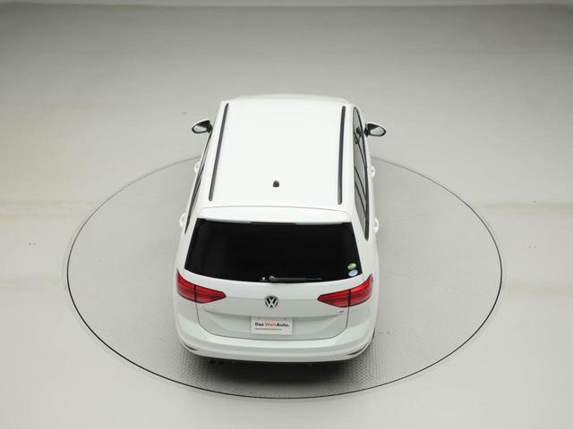 ゴルフトゥーラン ＴＳＩ　コンフォートライン　認定中古車　ワンオーナー　ドライバー疲労検知システム　アンチロック・ブレーキング・システム　プリクラッシュブレーキシステム　ＬＥＤヘッドライト　オートライトシステム　リヤビューカメラ（26枚目）