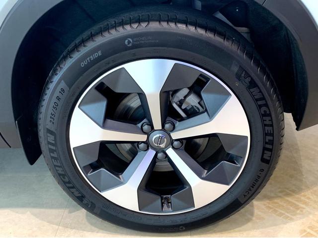 ＸＣ４０ アルティメット　Ｂ４　ＡＷＤ（18枚目）